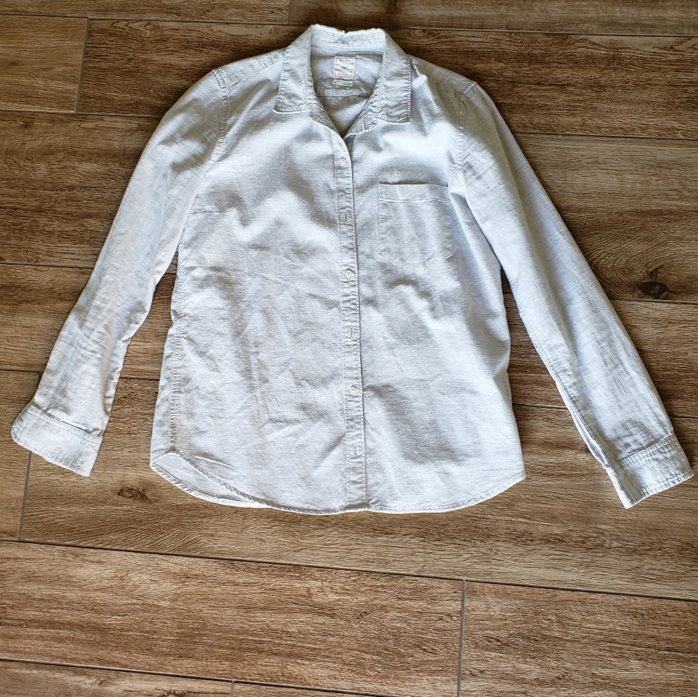 Grey Gap Button-down